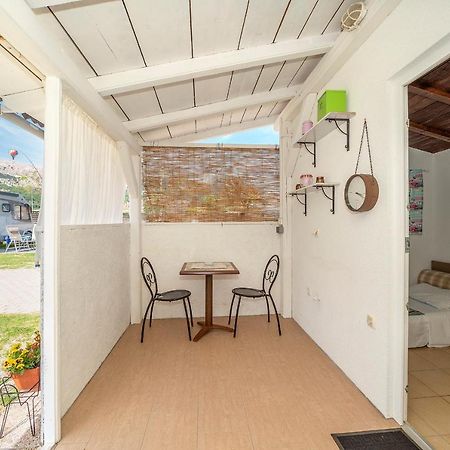 Camp Mali Bungalow Baška Zewnętrze zdjęcie