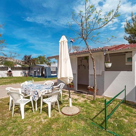 Camp Mali Bungalow Baška Zewnętrze zdjęcie